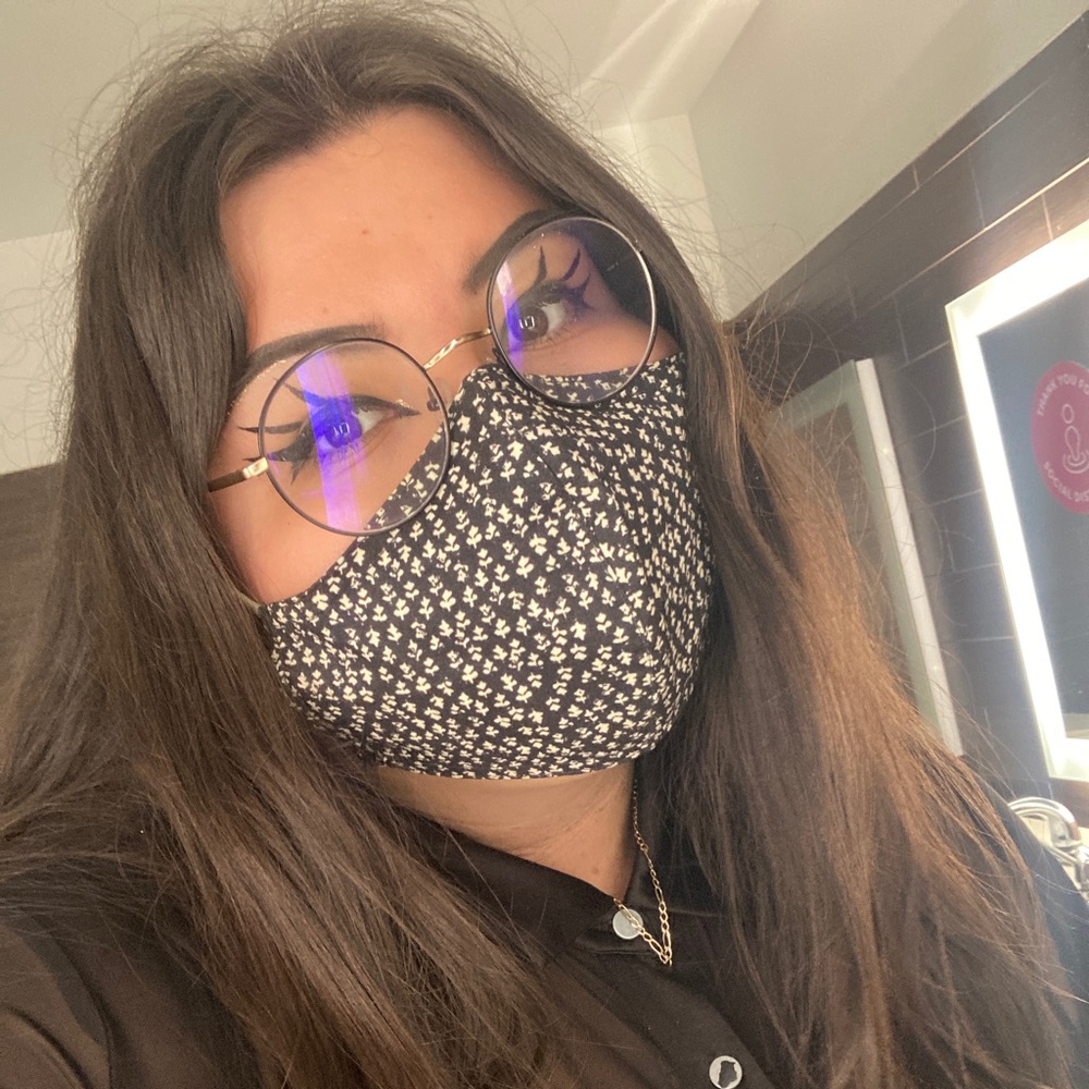 Meet your Posher, Araceli